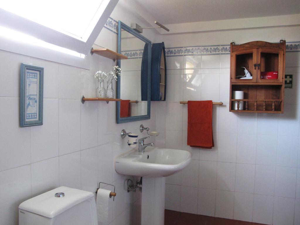 Bisbis House Guest House Porto Moniz Bagian luar foto